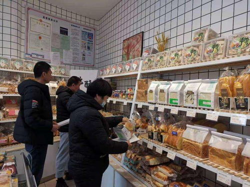 筑牢校園食品安全防線——沂水縣龍家圈市場(chǎng)監(jiān)管所開(kāi)展校園周邊專(zhuān)項(xiàng)檢查